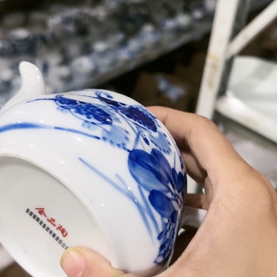 盘手绘壶一个有底宽陶瓷