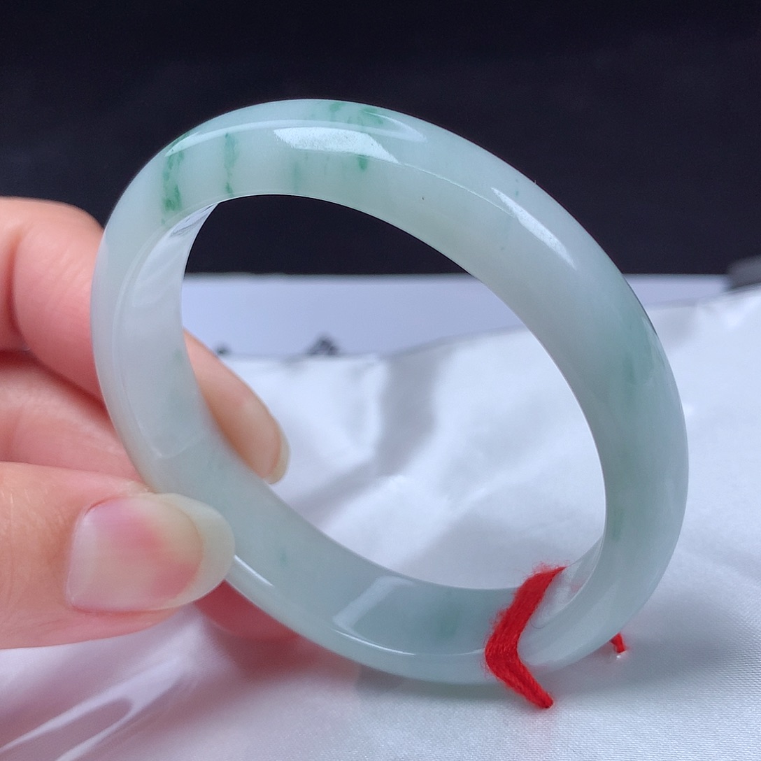 翡翠未镶嵌手镯54贵妃d71