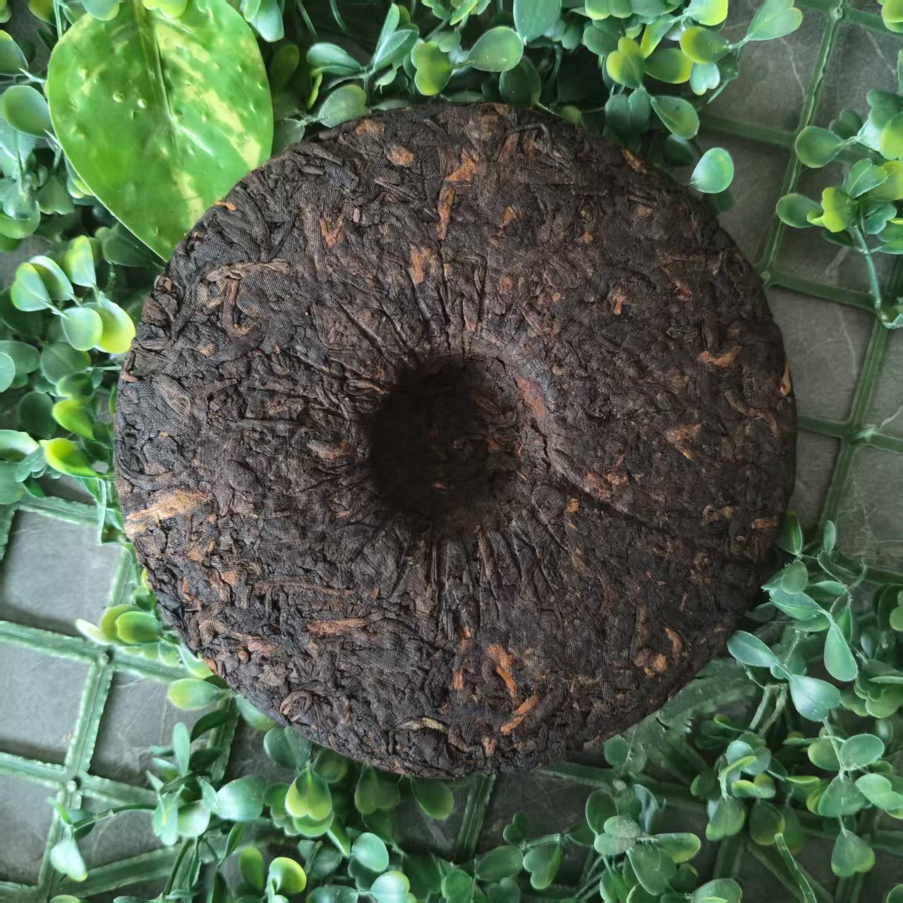 雨腾妹夫 九大Y老“L财”财C四M八方 财F自Y紫芽200g/饼熟茶(7月16）