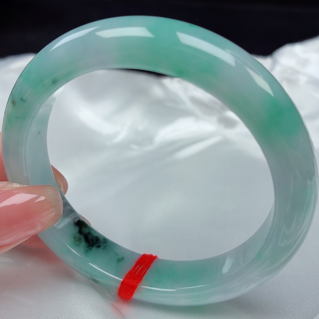 翡翠手镯未镶嵌54