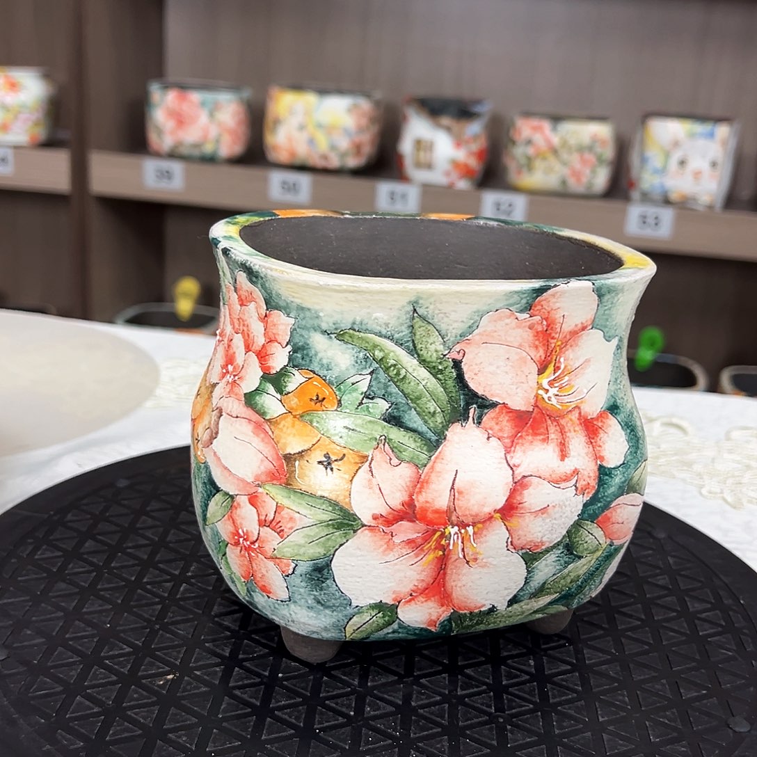 八***了手绘陶瓷花盆美盆
