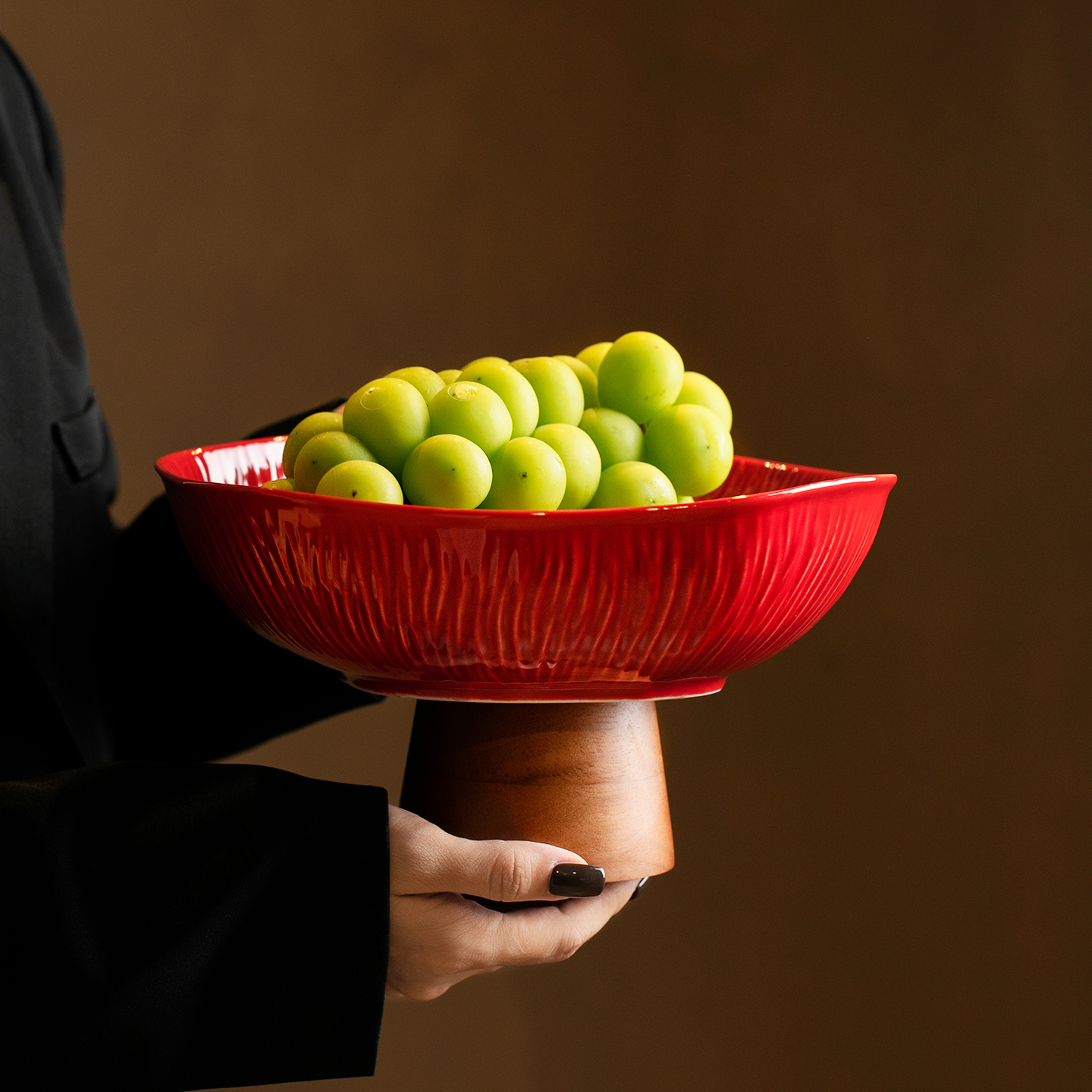 高脚果盘陶瓷中古风茶点心水果盘大号水果碗轻奢高档酒店迎宾果盘