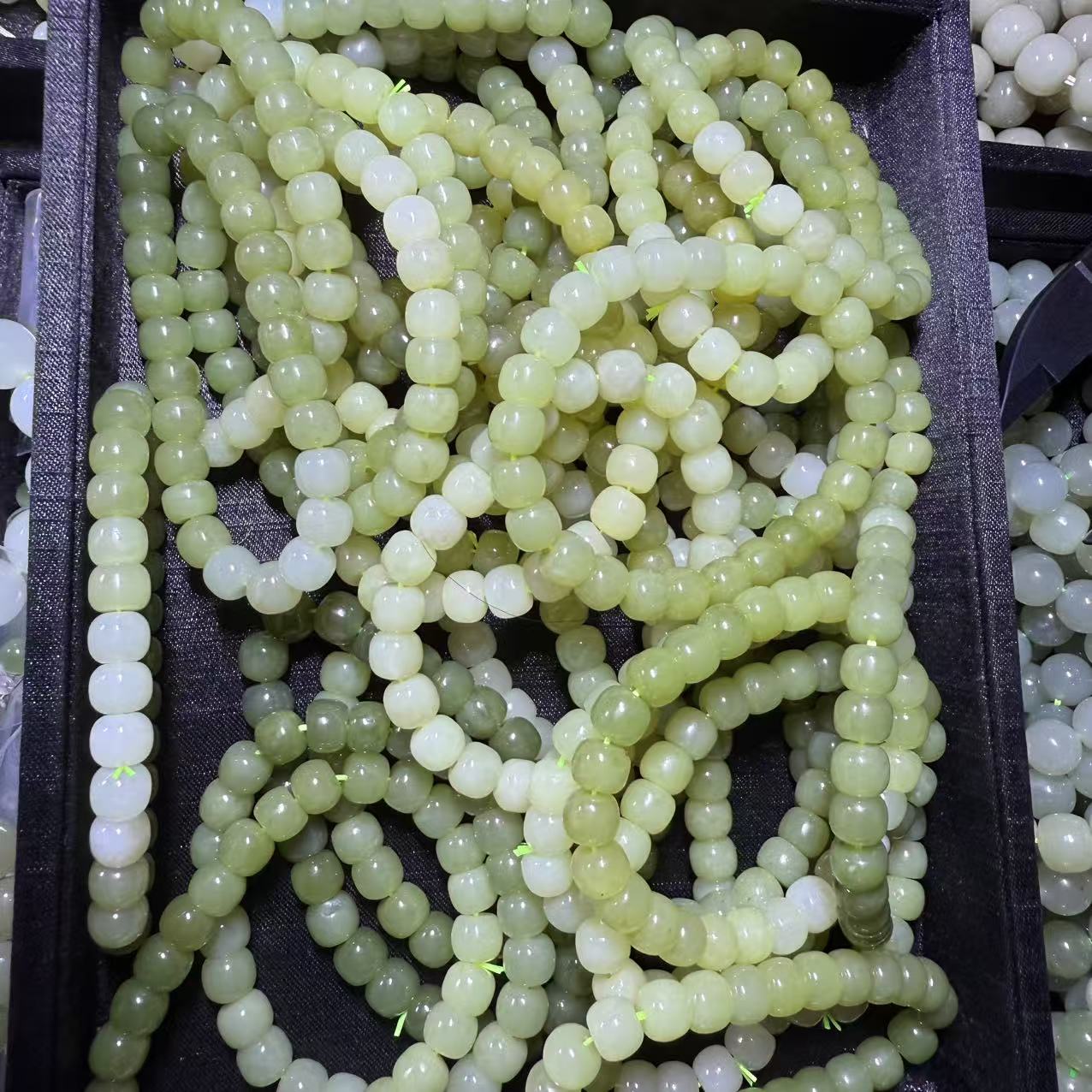 天然和田玉手串卡8mm-多样性发一