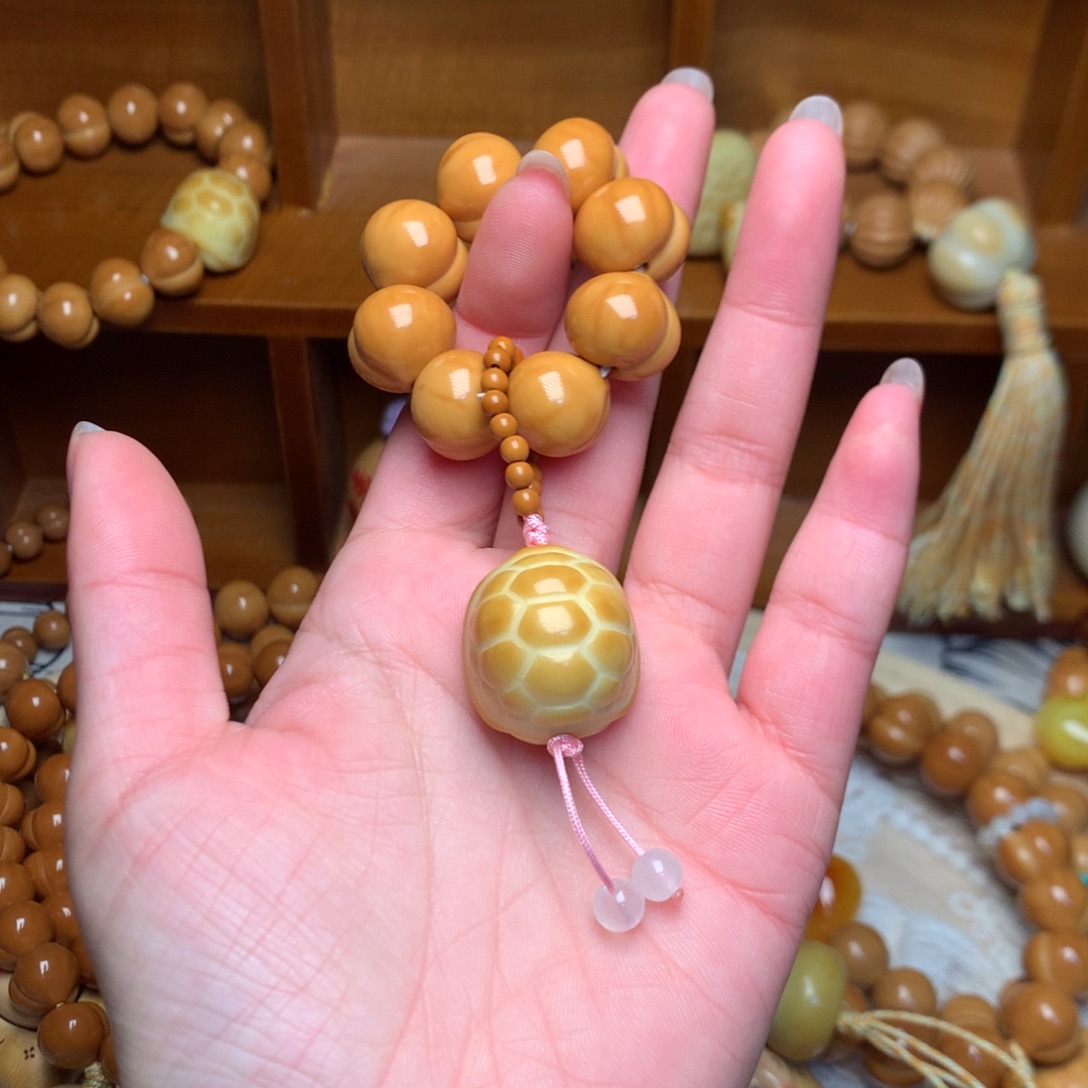 猴头核桃把件15高定屁桃手捻富甲