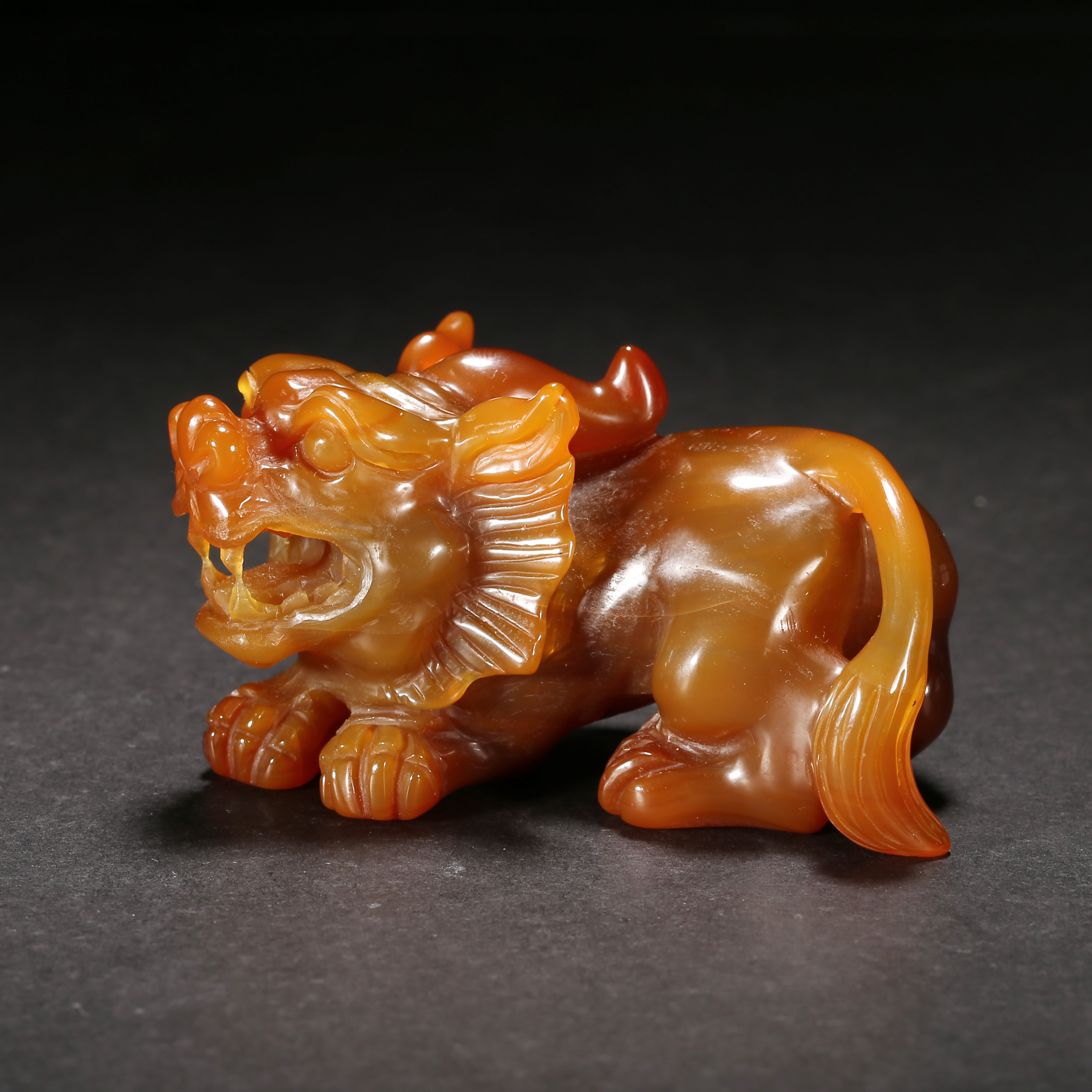 清代*玛瑙瑞兽摆件/11XQ2818/玛瑙【北京文博】