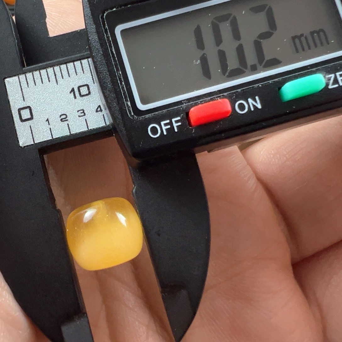 未镶嵌蜜蜡裸石38 杂