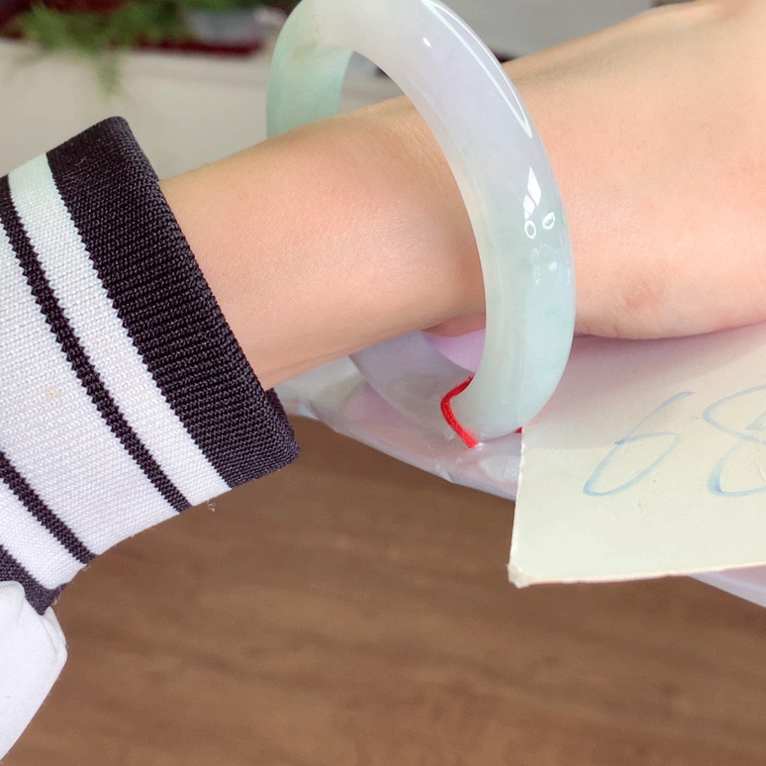 翡翠手镯未镶嵌天然缅甸翡翠A货手镯