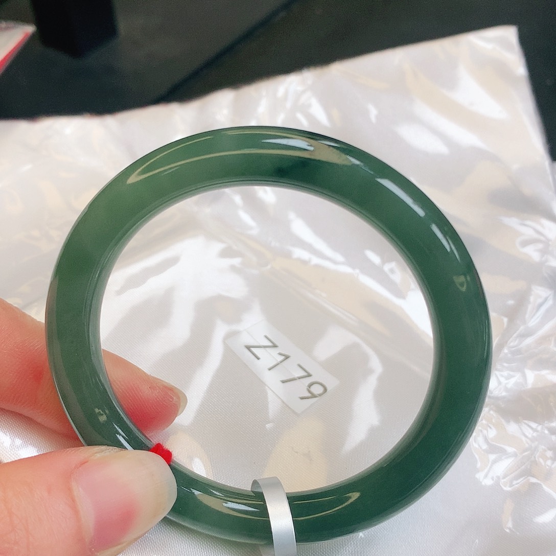 【闪购商品】翡翠手镯未镶嵌缅甸天然a货翡翠