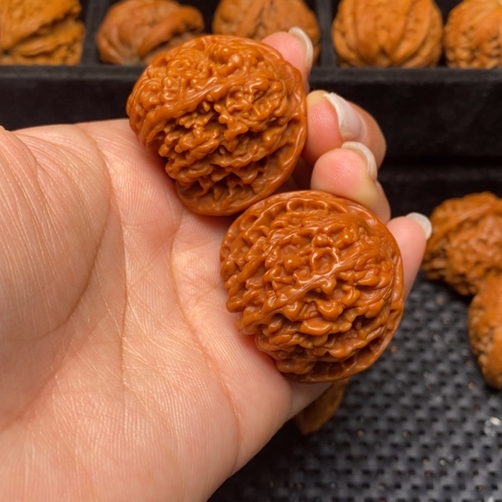 秦岭野生文玩核桃11