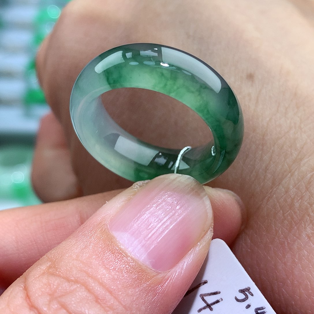 翡翠戒指未镶嵌14-15号