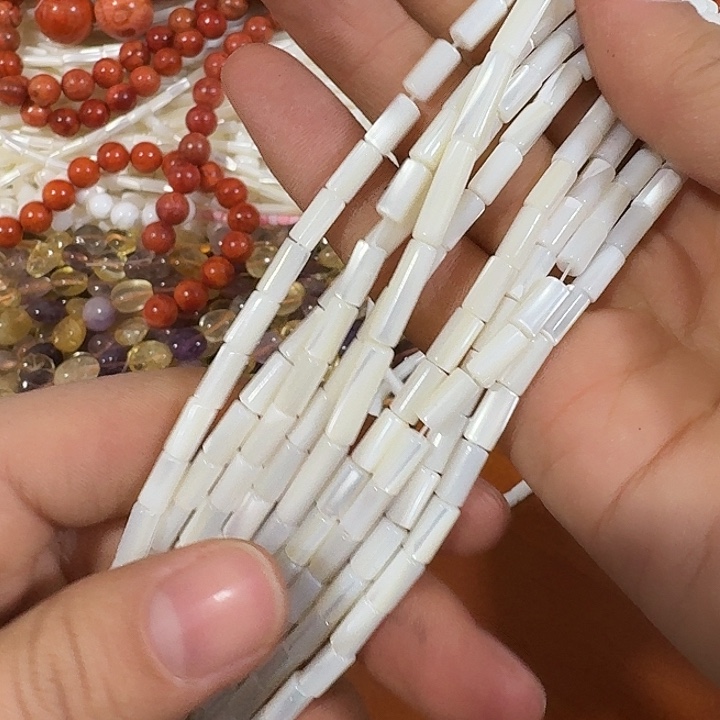 玛瑙/玉髓合金珠宝半成品一条4x8马蹄螺管珠