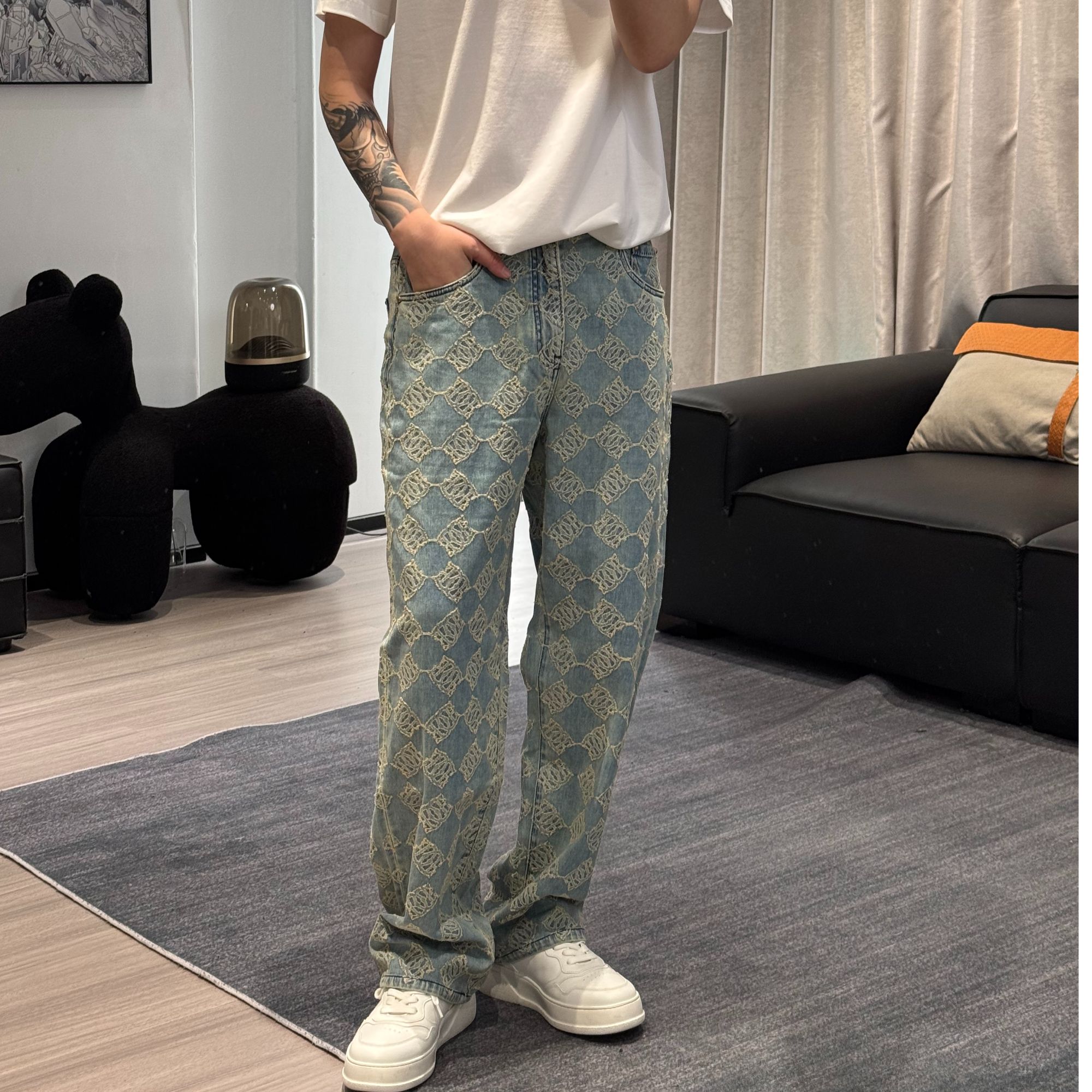 DIKALO FERRE/迪卡里奥 费雷D51NZ831高定剪花阔腿牛仔裤