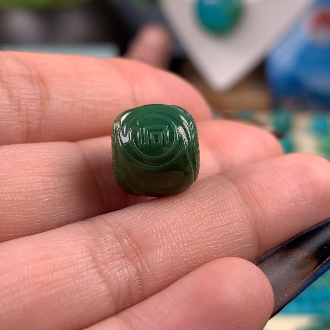 绿松石未镶嵌珠宝奇石12.7mm