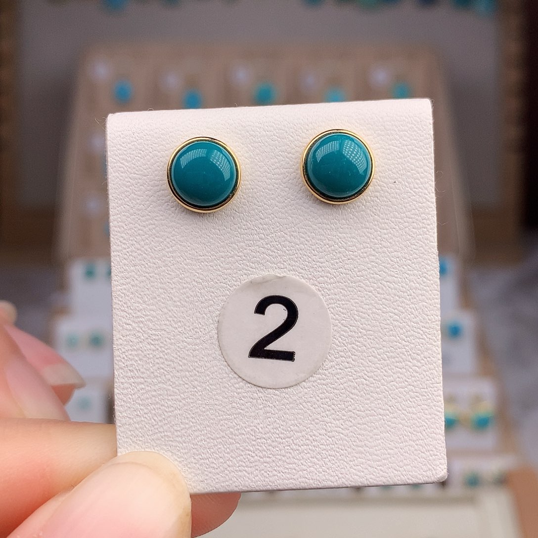 绿松石戒指18K金镶嵌