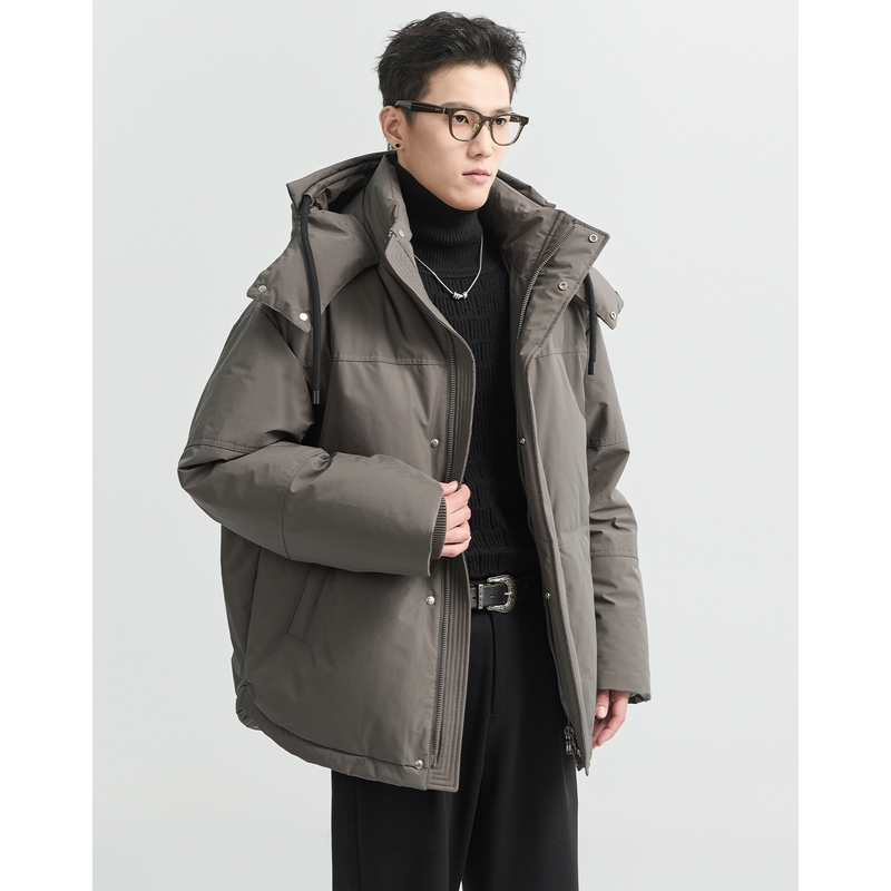 【高充绒量】BJZE冬季连帽羽绒服短款宽松加厚鸭绒男外套K451629