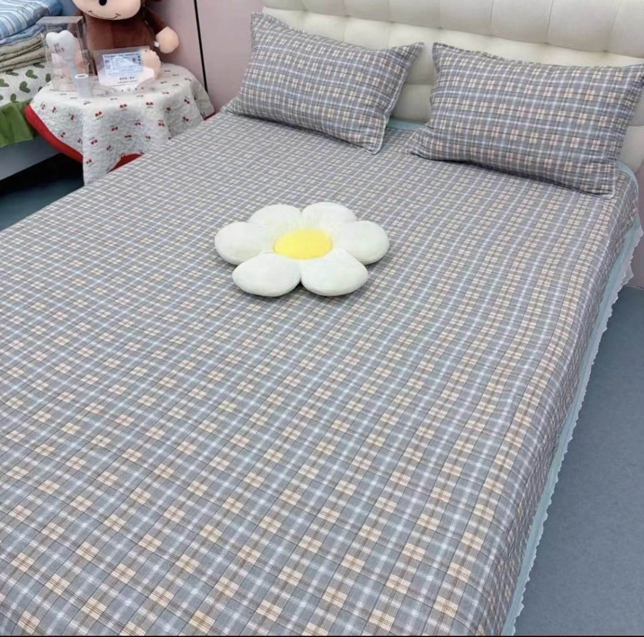 2欧拉灰 床盖三层夹棉 双面 加厚 防滑