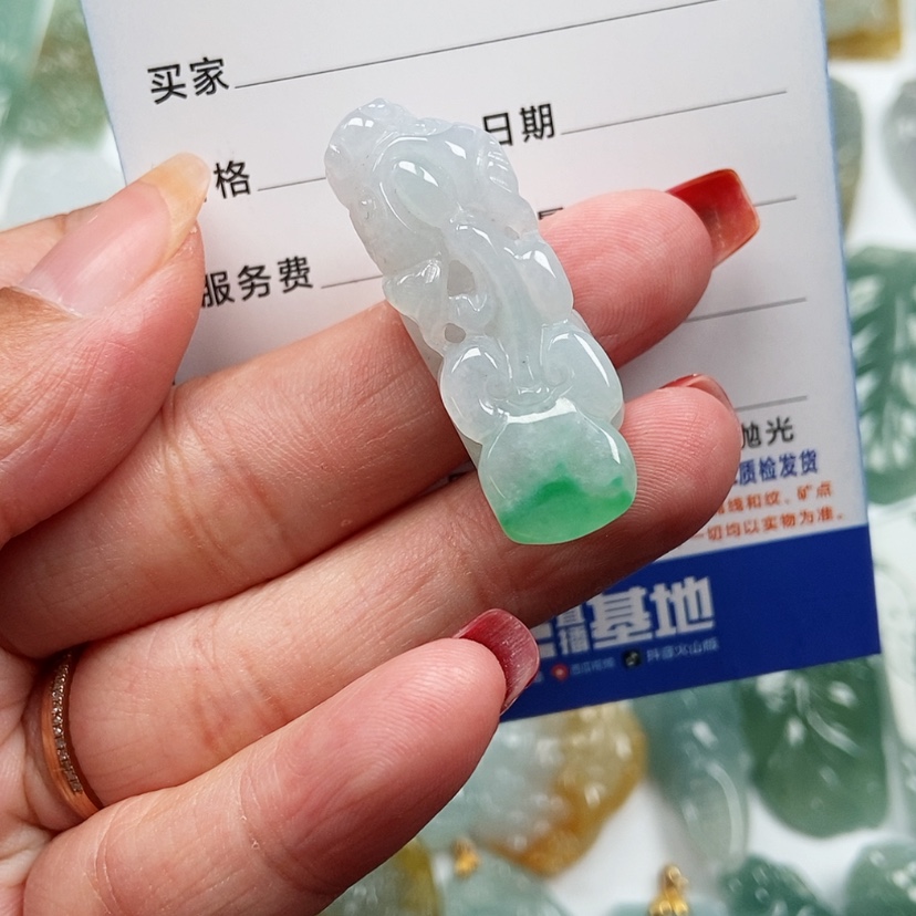 【闪购商品】翡翠颈饰未镶嵌貔貅