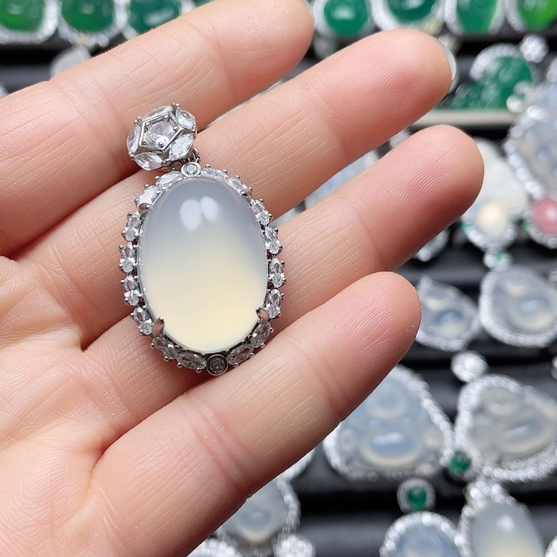 玛瑙/玉髓挂件合金