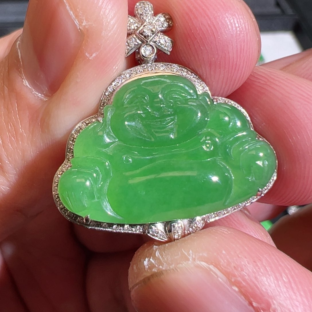 【闪购商品】翡翠吊坠(不含链)18K金镶嵌