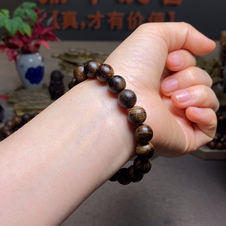 沉香手串越南芽庄黄棋楠瘤疤1.0