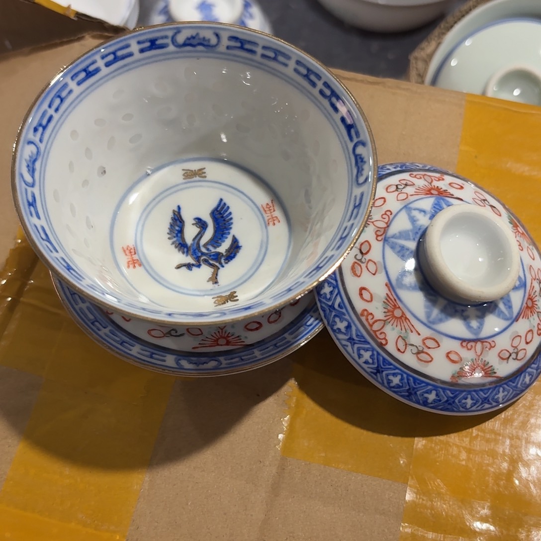 景德镇现代陶瓷用品