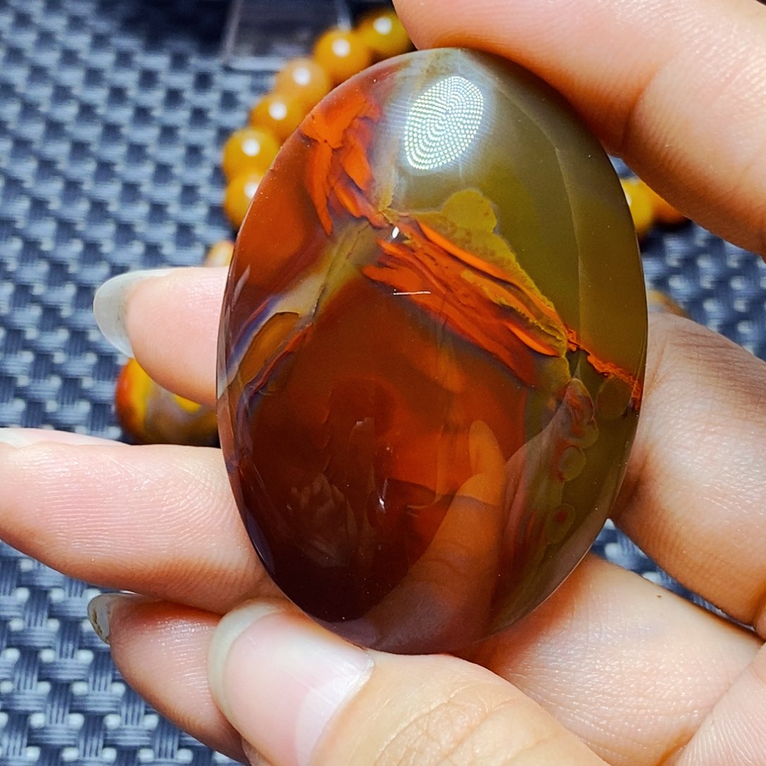 玛瑙/玉髓颈饰未镶嵌余**你