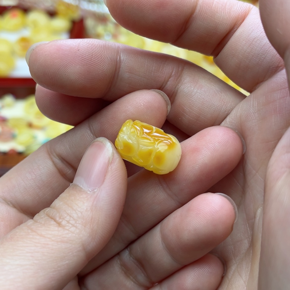 【闪购商品】蜜蜡裸石未镶嵌配饰