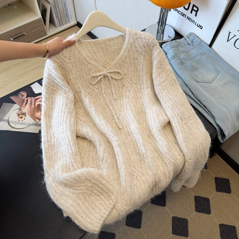 大码韩系V领蝴蝶结镂空针织时尚减龄温柔软糯百搭毛衣