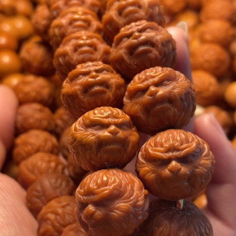 手串猴头核桃小****7舞台