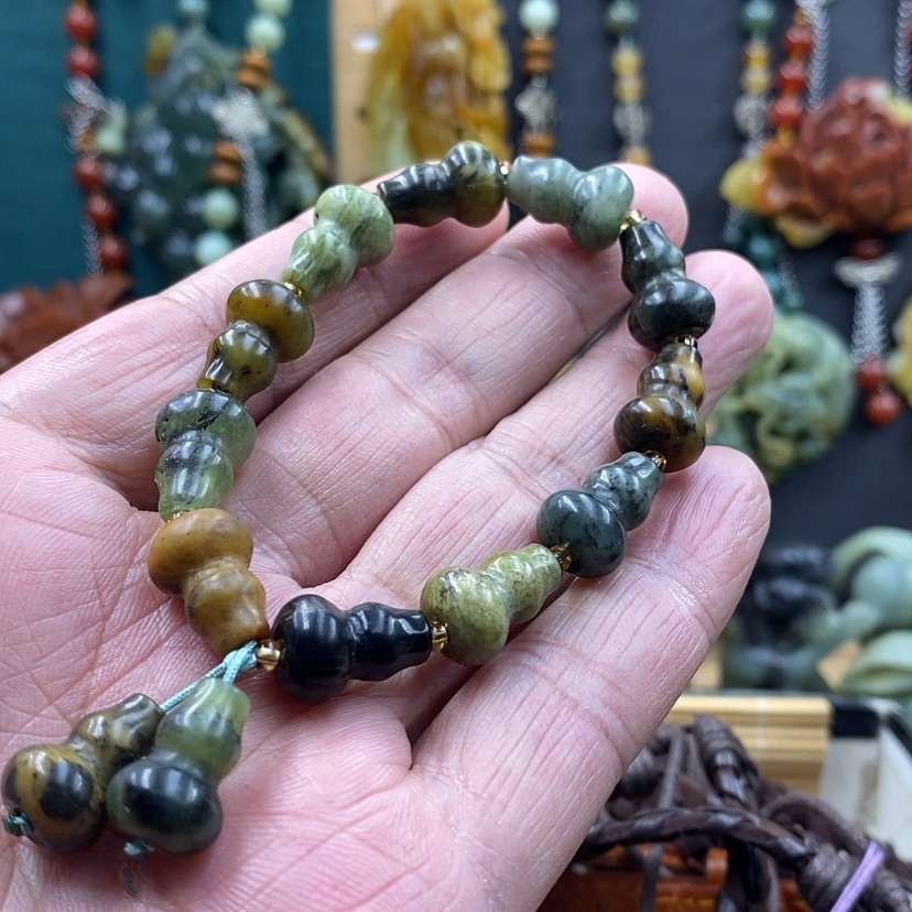 【闪购商品】未镶嵌岫玉手链