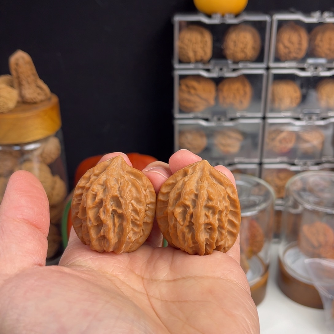 装***傻文玩核桃吊坠曹大龙