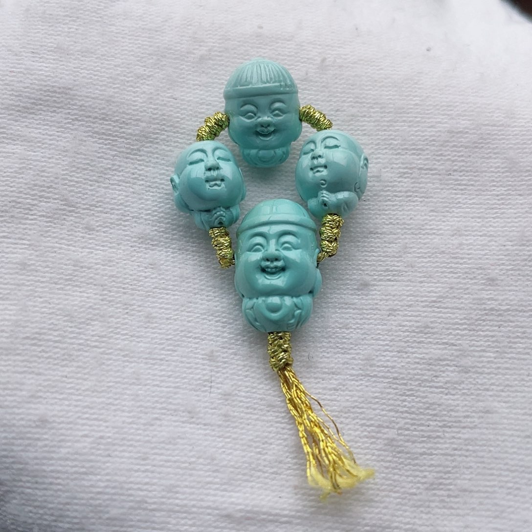 未镶嵌绿松石颈饰