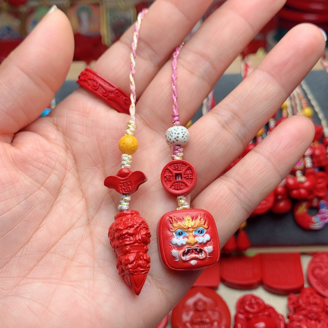 天然辰砂工艺品朱砂手机坠