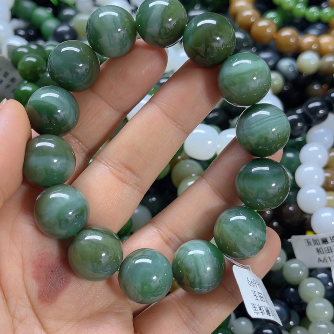 未镶嵌手链和田玉