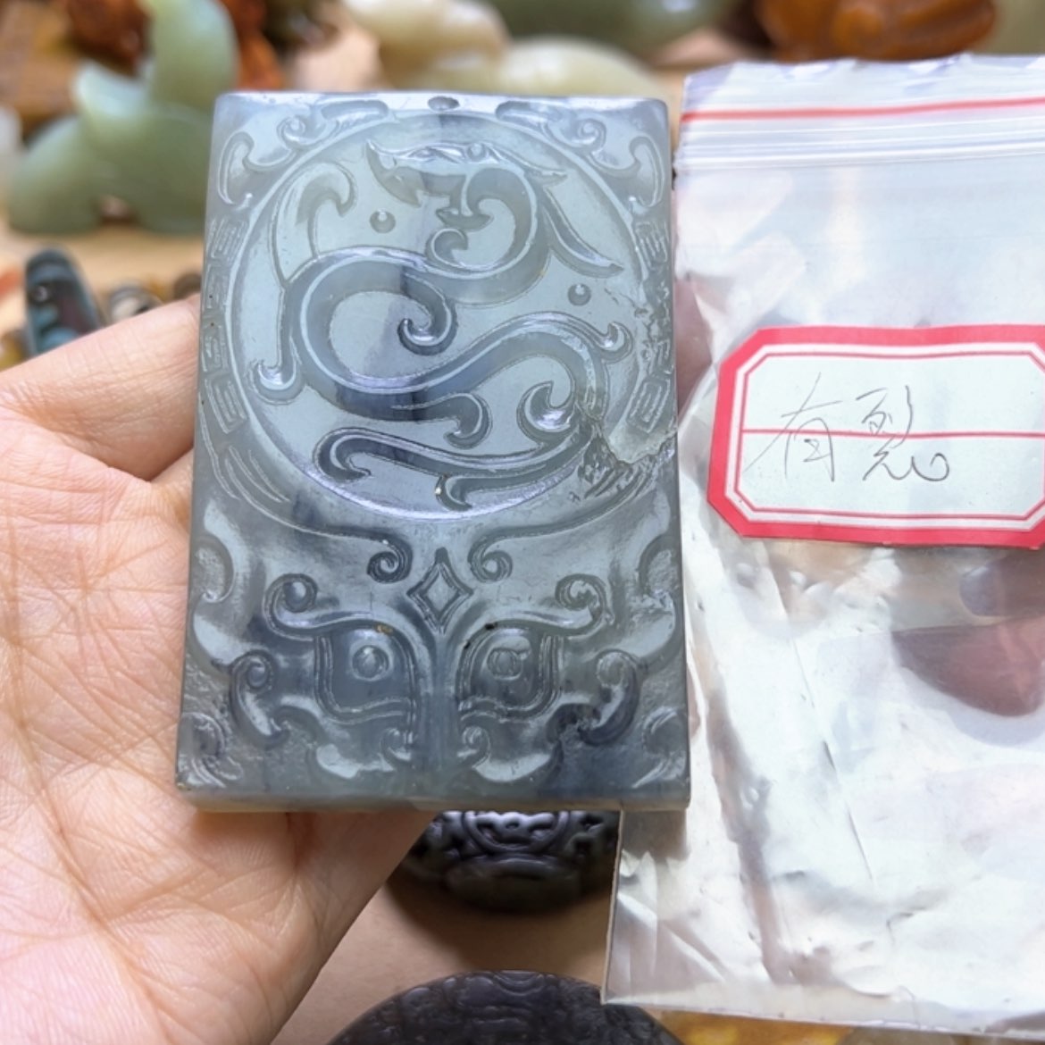 【闪购商品】蛇纹石玉颈饰未镶嵌