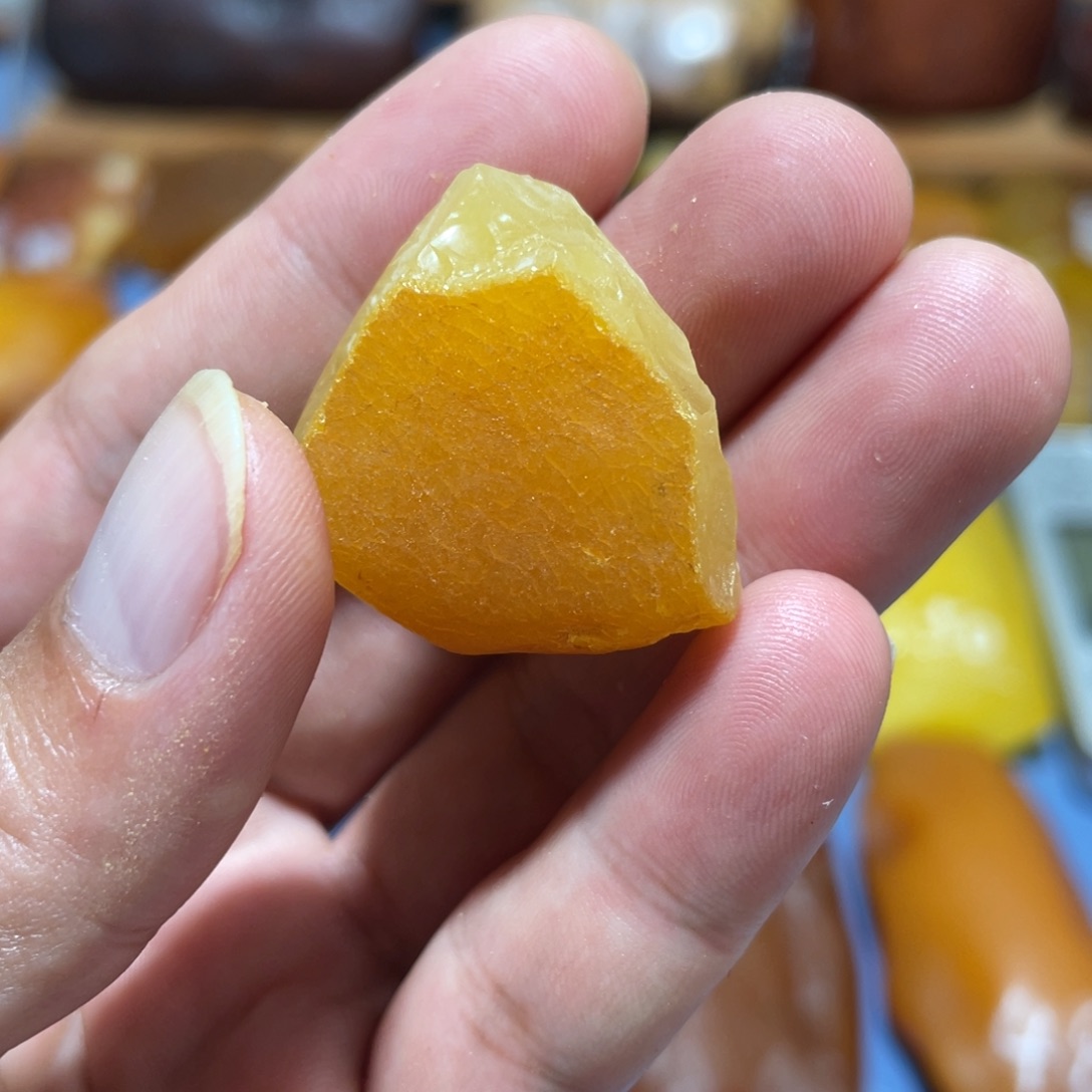 走***壳未镶嵌定制蜜蜡波罗的海琥珀