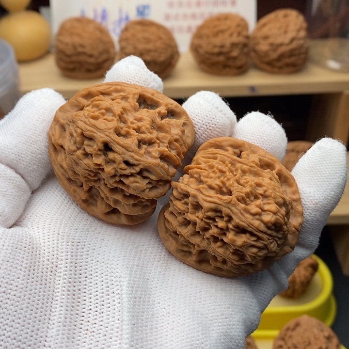 吊坠文玩核桃三角团子424240尺2028