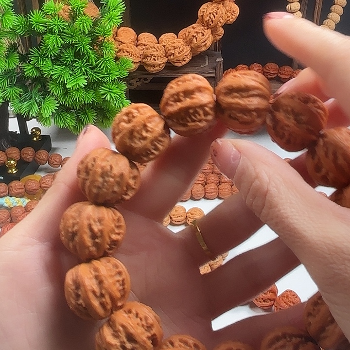 ****）文玩核桃手串小核桃4