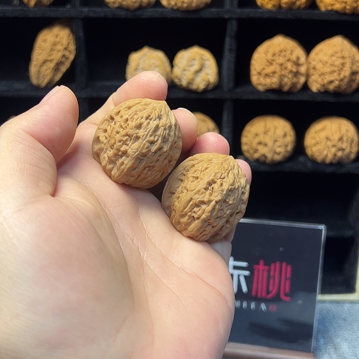 吊坠文玩核桃铁锤