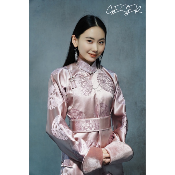 【粉粉恋人】女款淡粉色花国风民族风大衣蒙古袍