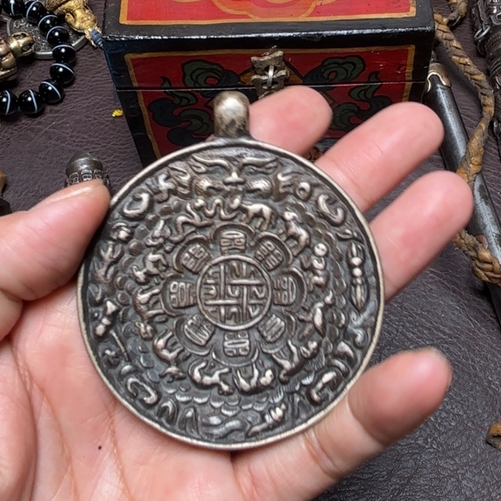 玻璃颈饰藏传喜马拉雅