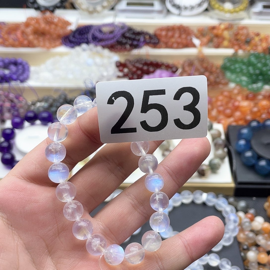 水晶手链未镶嵌红天然