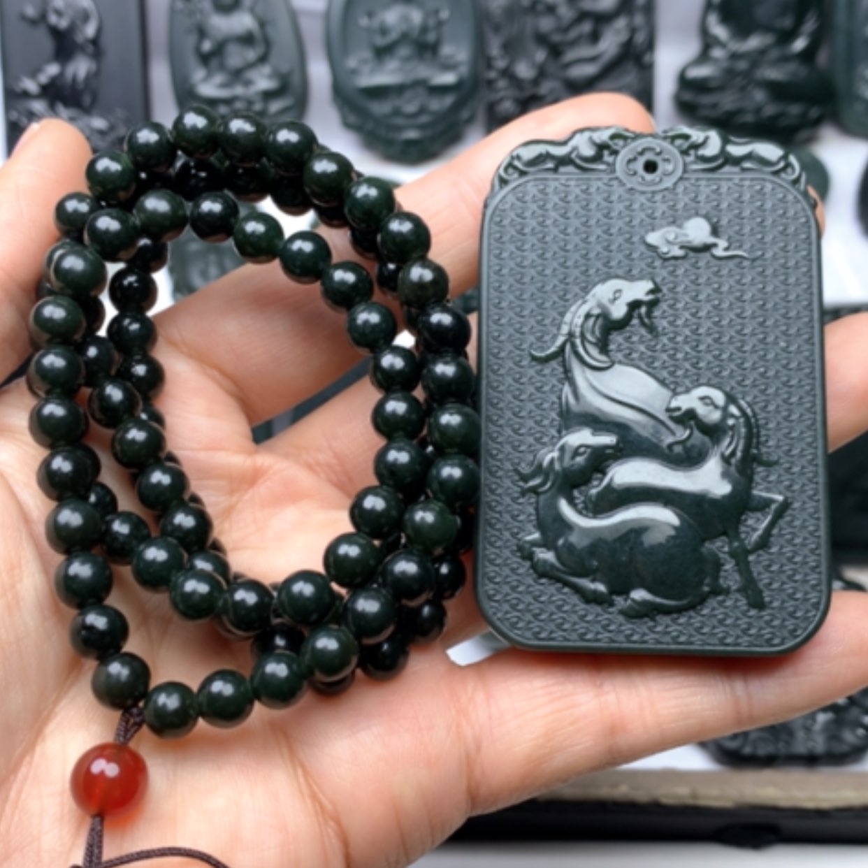 【闪购商品】和田玉颈饰未镶嵌悟****！双面雕刻