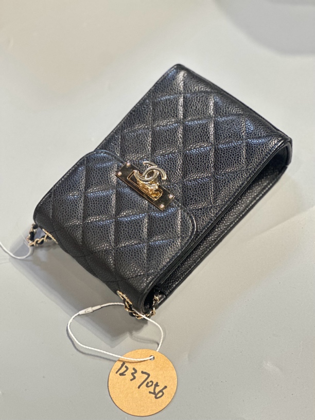 95新 Chanel/香奈儿 夏七中古/Chanel黑金手机包/单肩包1237056