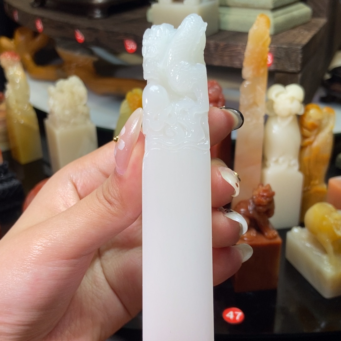 寿山石印石辽宁猪油白