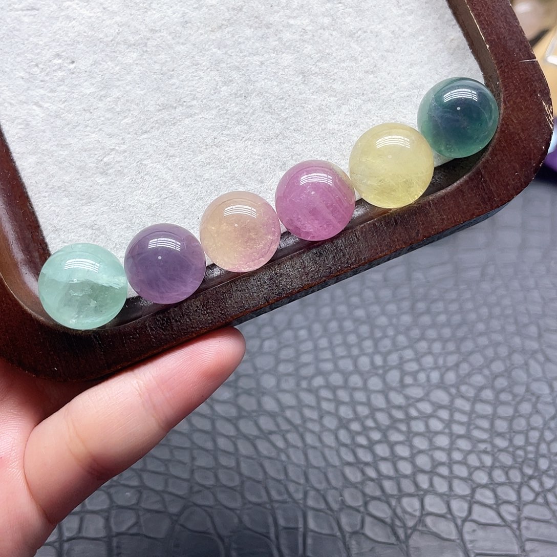 水晶珠宝半成品未镶嵌25（莹石球1.6左右）