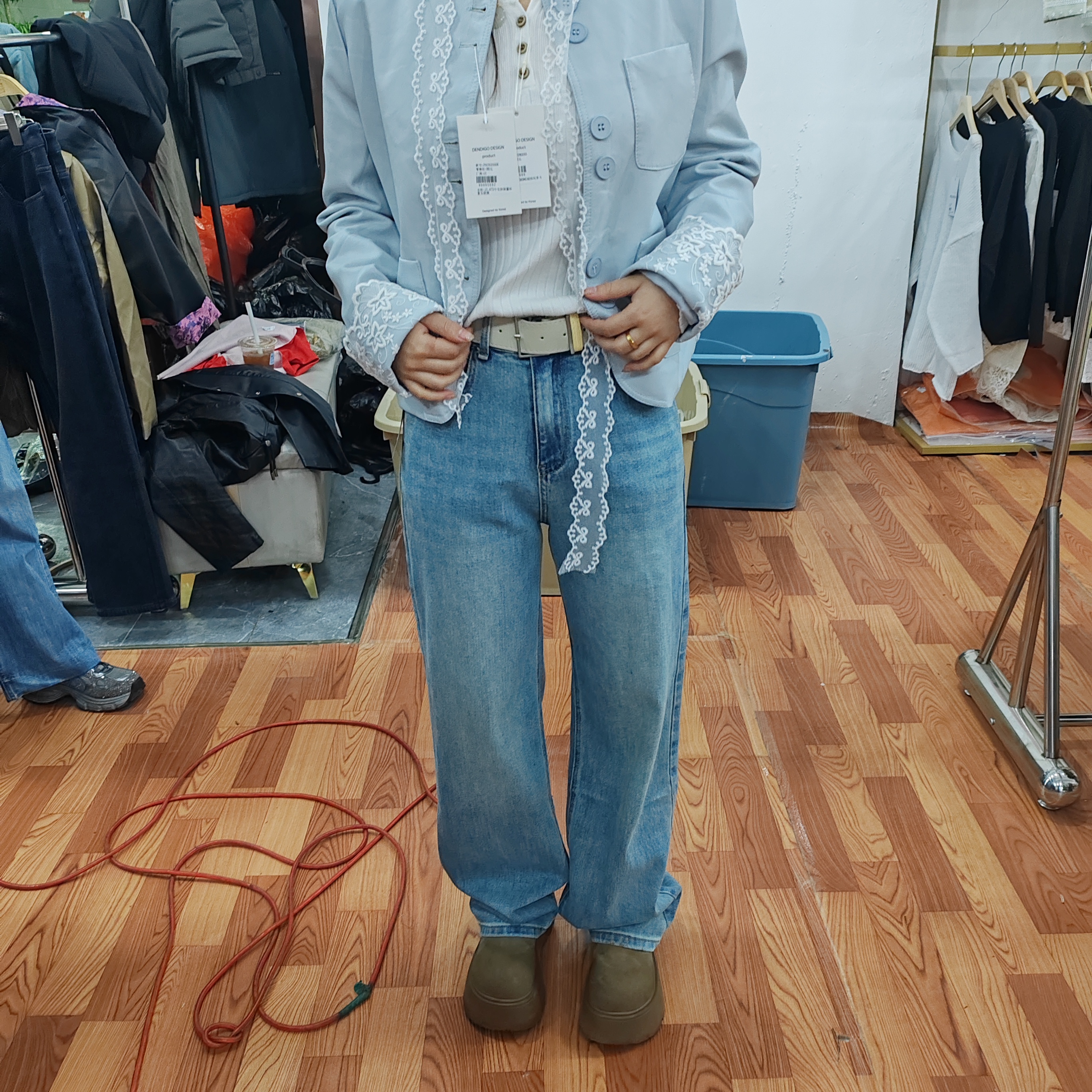 Htk7023女士直筒牛仔裤