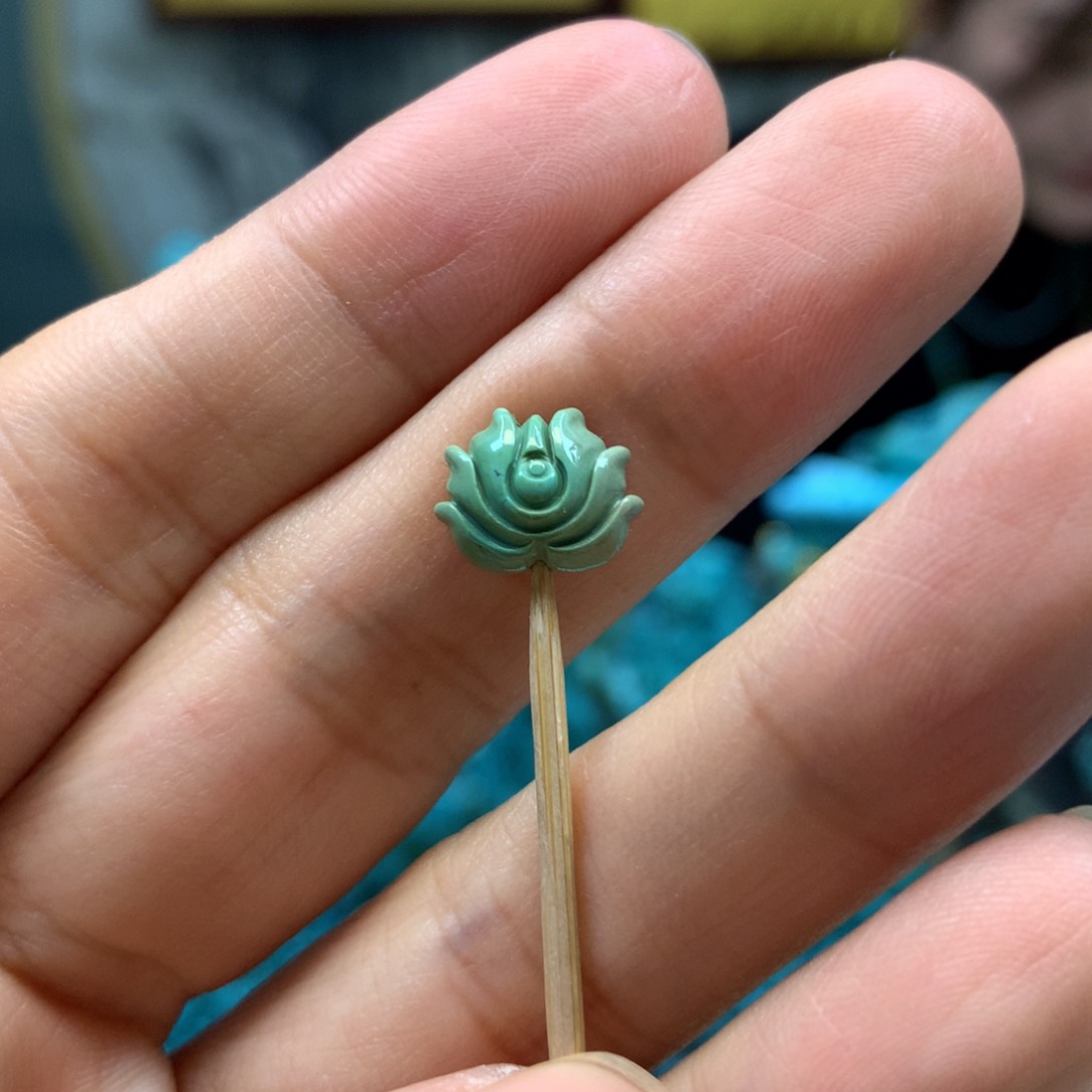 绿松石配饰未镶嵌