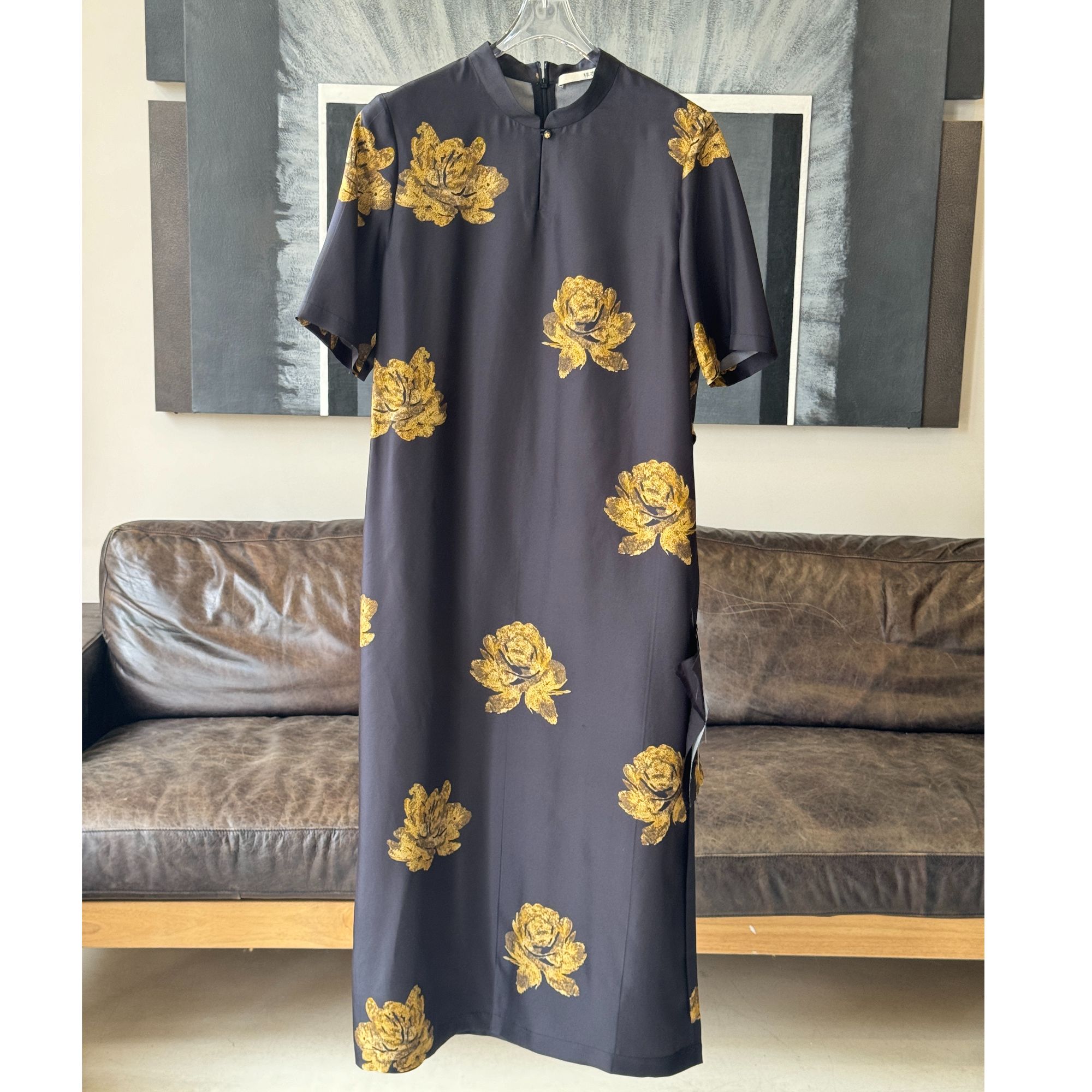 【黄心儿】黑底金花100桑蚕丝连衣裙---K2662