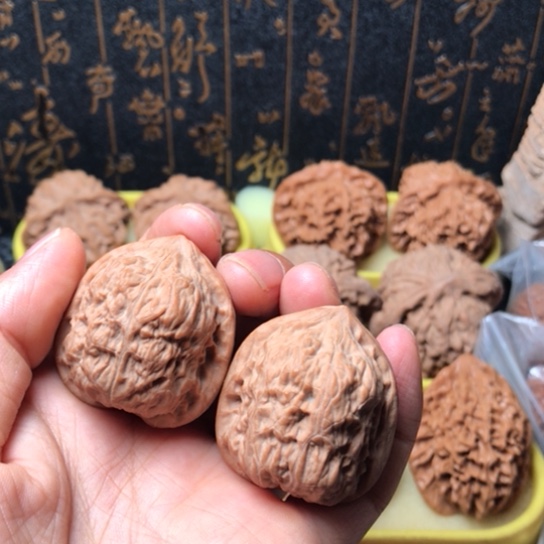 【闪购商品】手串/手链核桃红方印尺寸36